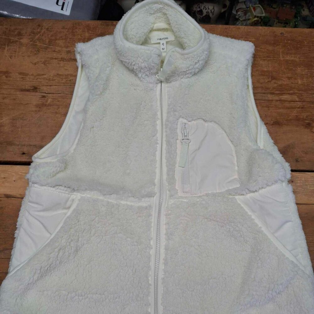 Maurices Sherpa-Like Zippered Vest